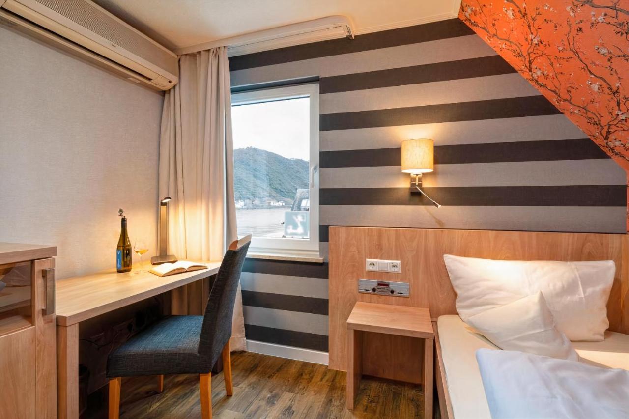 Weinhotel Landsknecht Sankt Goar Kamer foto